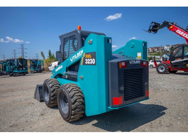 MiniIncarcator SUNWARD SWL 3230, 3.5 ton, 74CP de vanzare